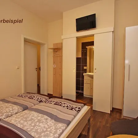 Feriehus Gruppen_ferienhaus In Hafennaehe W Waren (Mueritz)